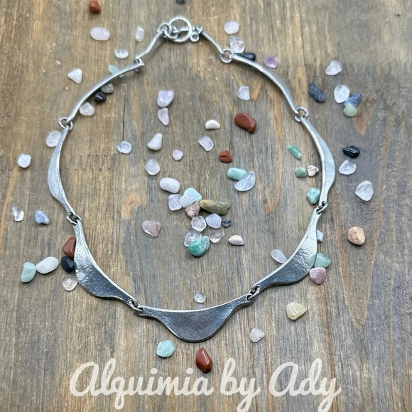 Silver statement short necklace minimalist - Picture 2 of 5